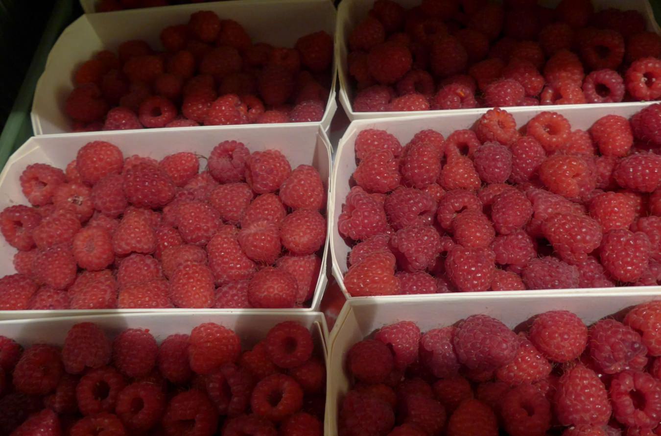 Frische Himbeeren im Restaurant Kreuz & Post, Grindelwald