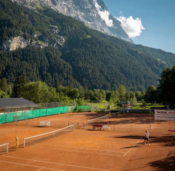 Tennis in Grindelwald-1
