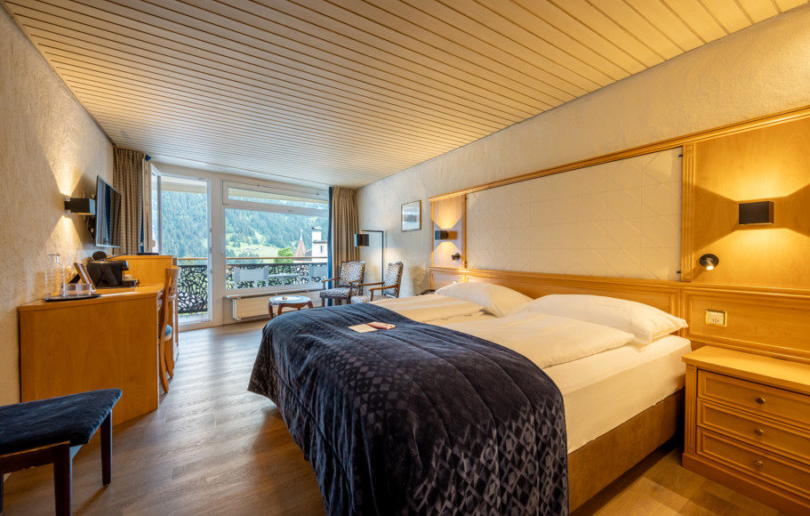 STANDARD & SUPERIOR DOPPELZIMMER