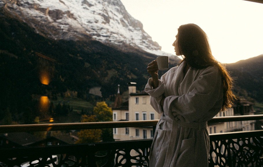 <p>Standard-Doppelzimmer ohne Balkon oder Superior-Doppelzimmer mit Balkon und Blick auf die berühmte Eigernordwand.</p>