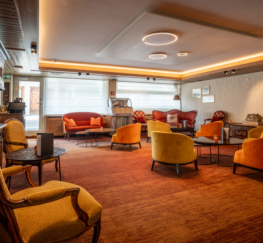 Après-Ski Lounge oder Sommerterrasse